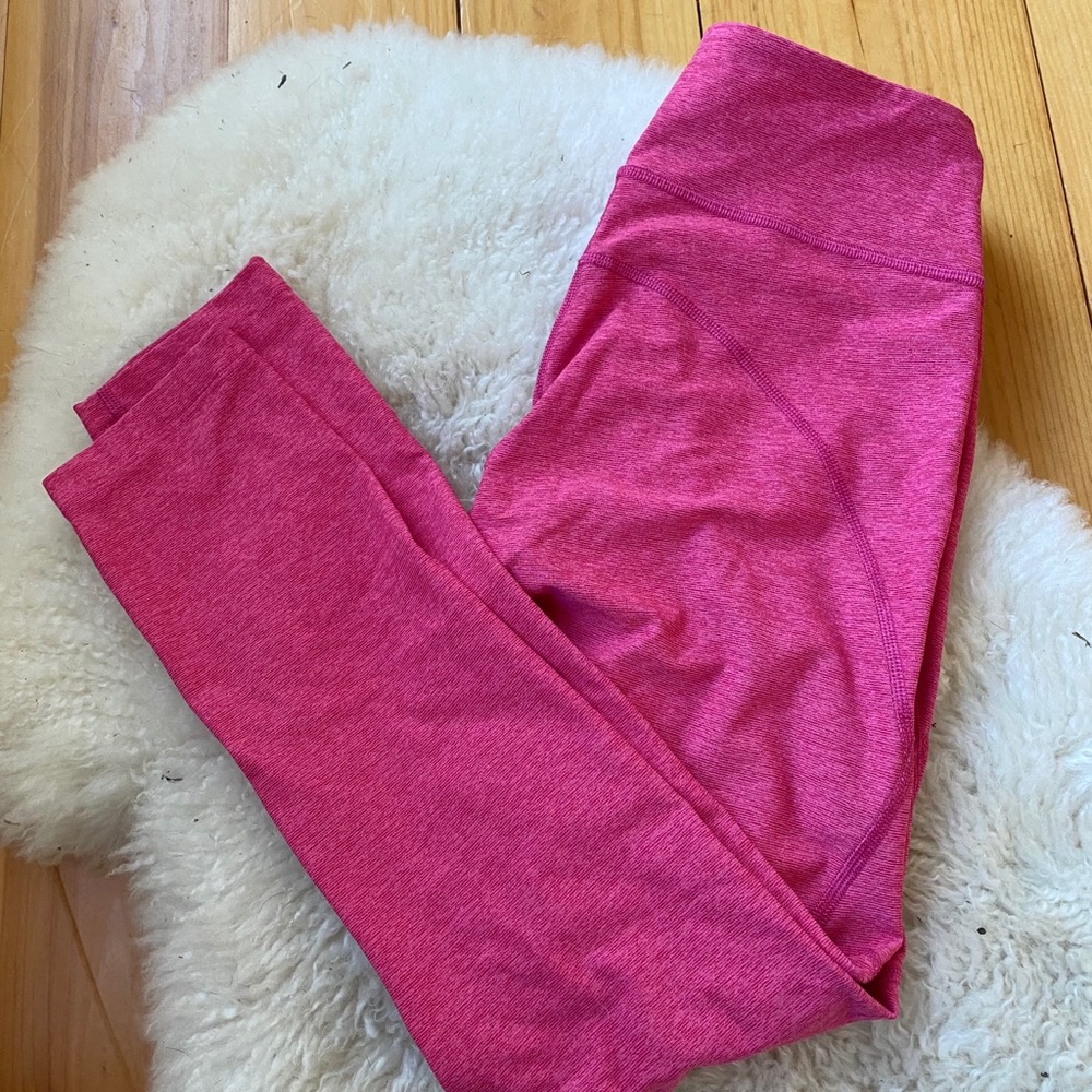 OV 7/8 leggings in flamingo pink, never worn!